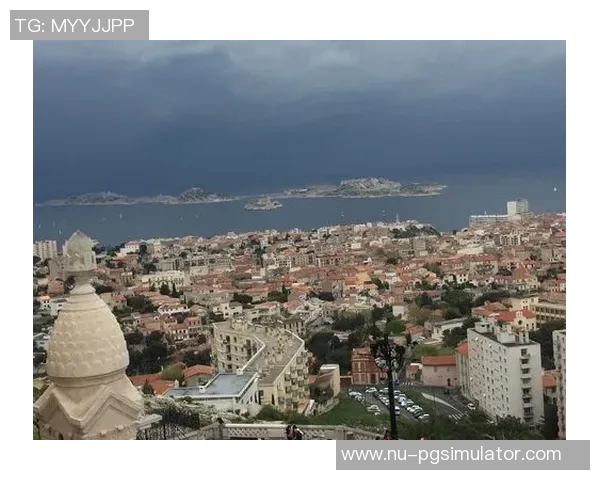 以5号球星为核心的地中海风情足球传奇与辉煌之路